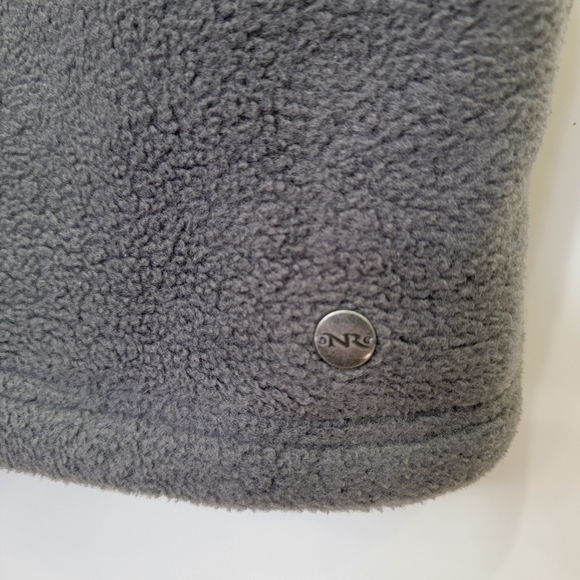 Northern Reflections Bird Embroidered Fleece Vest Cardinal Warm Women's M - Picture 12 of 17